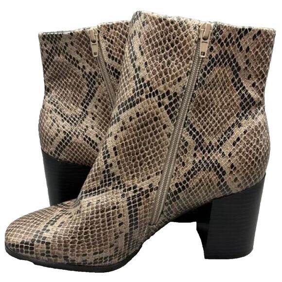 New Directions Glenda Ankle Boots Women’s Size 10 M Snake Print Booties Zip - Picture 1 of 4